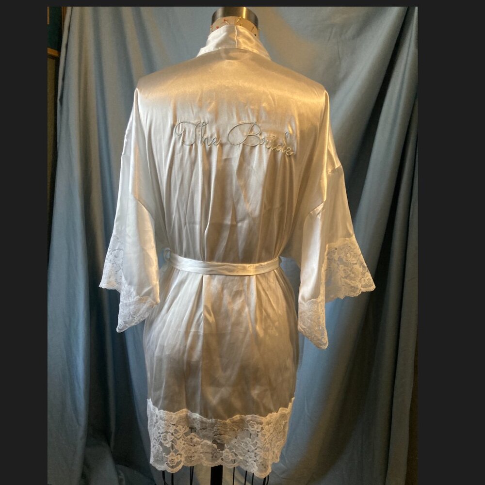 In Bloom by Jonquil - The Bride - Embroidered 3/4 Sleeve Satin/Lace Robe